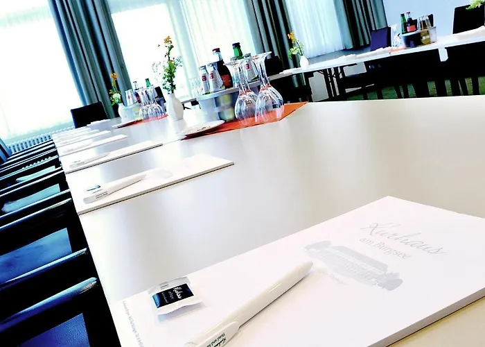 Kurhaus Am Burgsee 4*